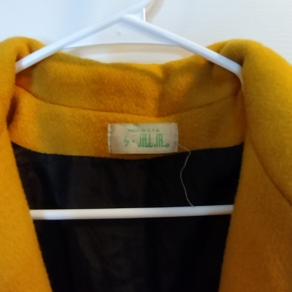 Jacket - Picture 2 of 3